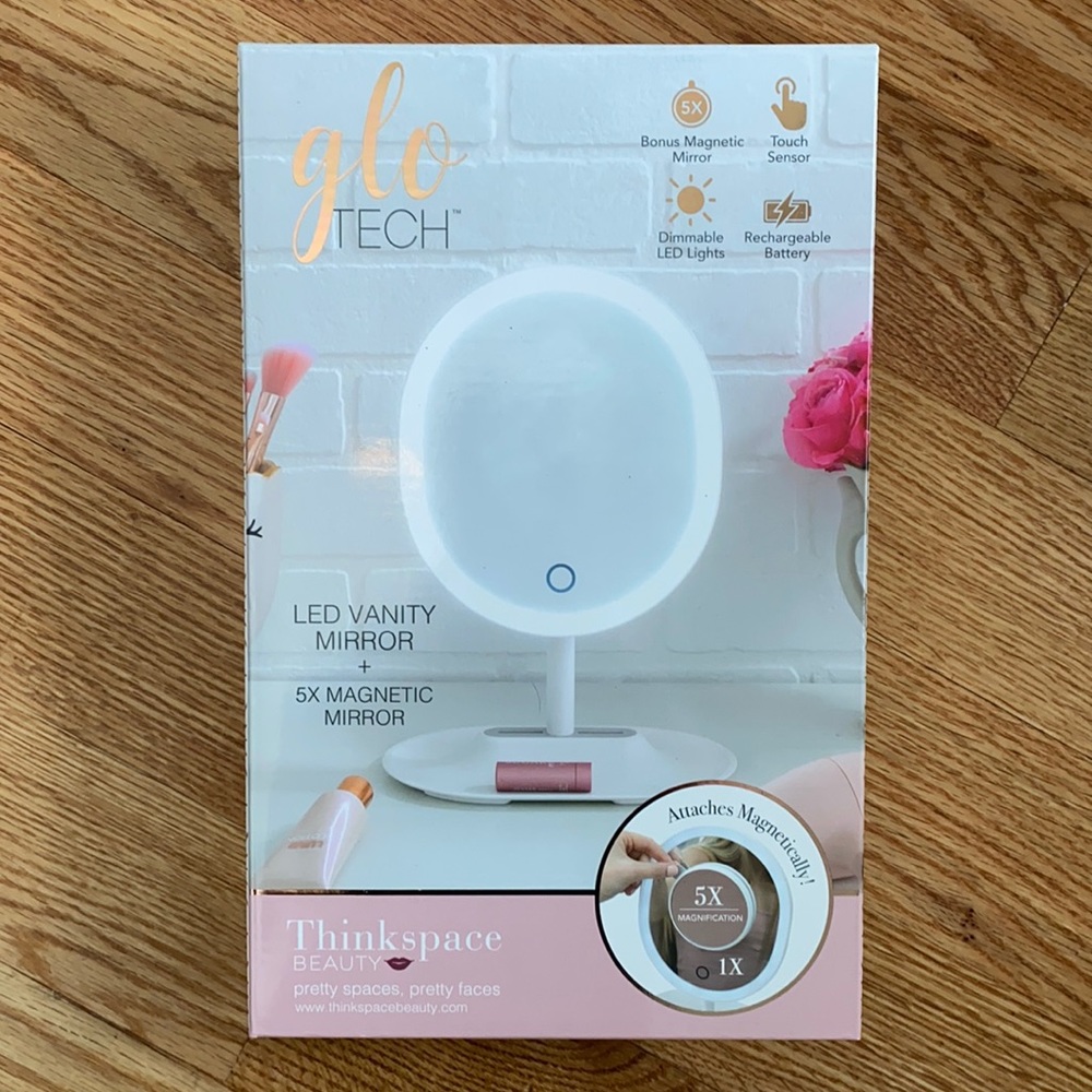 LED vanity mirror never used